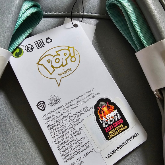 LACC 2021 Virtual Con Funko Pop Loungefly - Harry Potter Honeydukes Backpack - Picture 13 of 14